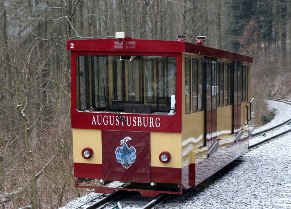 Rund 1280 Meter Fahrweg legt die "alte Dame" auf der Strecke zwischen Erdmannsdorf und Augustusburg zurück. Foto: rp