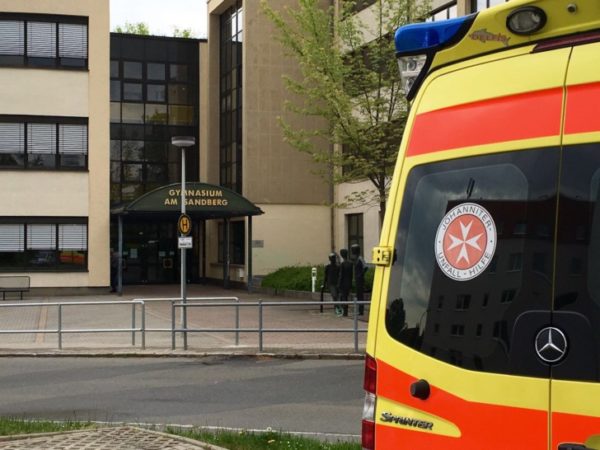 Neben den Feuerwehren waren auch Rettungskräfte im Einsatz. Fotos: Daniel Unger