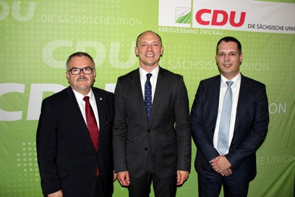 Marco Wanderwitz mit Erzgebirgslandrat Frank Vogel, Kreisvorsitzender CDU Erzgebirge, und Rico Anton MdL. Foto: Chris Bergau