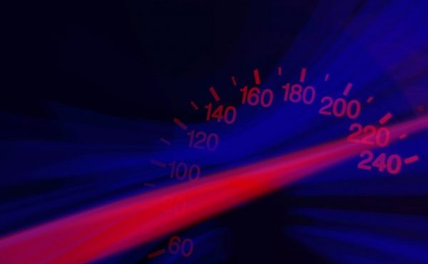 Auf der A 4 wurde eine Raser mit Tempo 240 erwischt. Erlaubt waren 80 km/h. Foto: pixabay.com