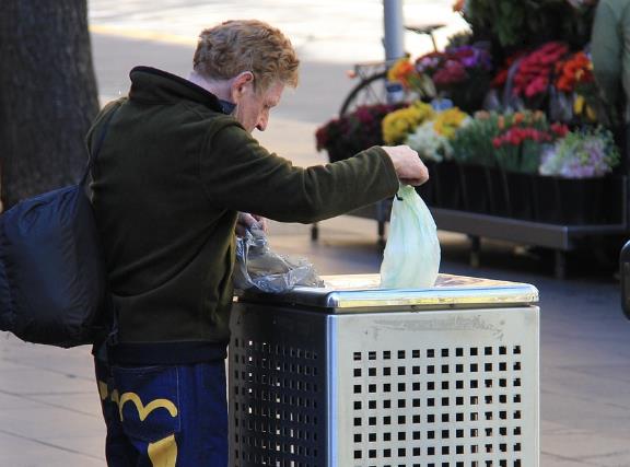 In Zwickau stach ein Obdachloser einen Penner nieder. Symbolfoto: pixabay.com