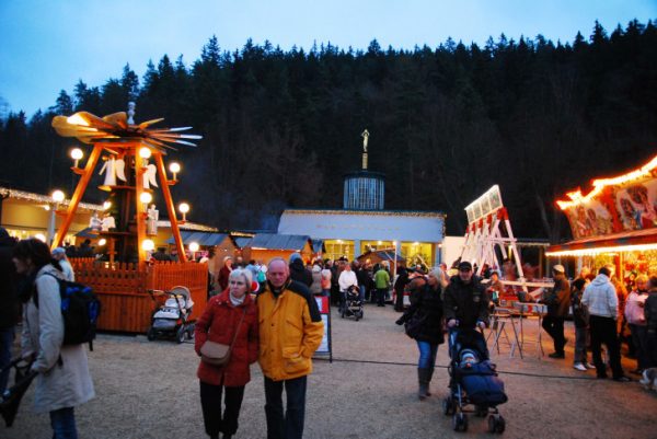 Am zweiten Adventswochenende steigt in Bad Elster wieder das Adventsfest. Foto: Touristinformation