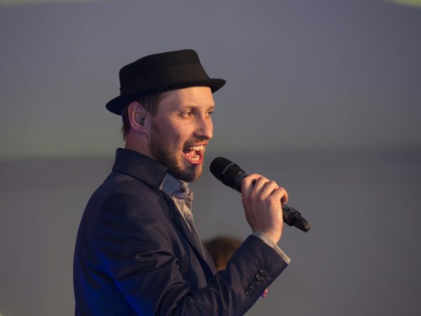 Heute wird die erste Deutschland Release von Martin Schmitt veröffentlicht. Hinter dem Song steckt eine bekannte Persönlichkeit – vielleicht wird das der nationale oder aber auch der internationale Durchbruch für den Chemnitzer Künstler. Foto: Nicole Neubert