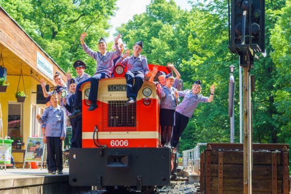 Große feierliche Eröffnung und kostenfreies Fahren mit der Parkeisenbahn können Eisenbahnliebhaber mit Volldampf am 23. März erleben. Foto: Parkeisenbahn Chemnitz
